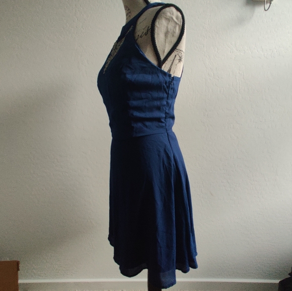 Navy blue bead embroidered cutout keyhole wedding guest semi-formal dress (S) - Picture 7 of 8